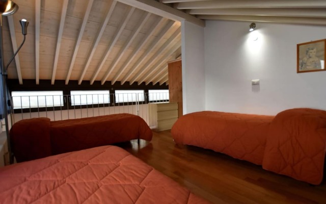 Cozy Apartment in Lovere near Lake