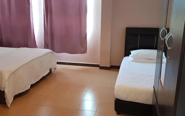 CMN Hotel & Homestay
