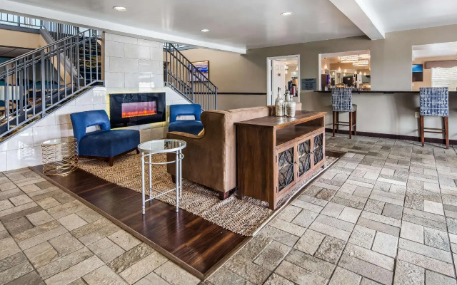 Best Western Parkside Inn