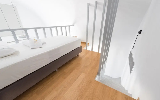 Karat Suites
