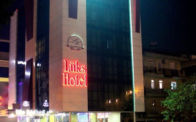 Luks Hotel