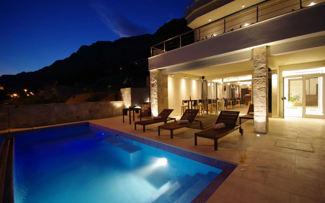 Luxury Apartments Jolara