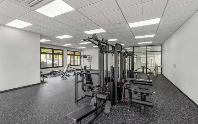 Makaha Villa by Avantstay Mountain + Ocean Views