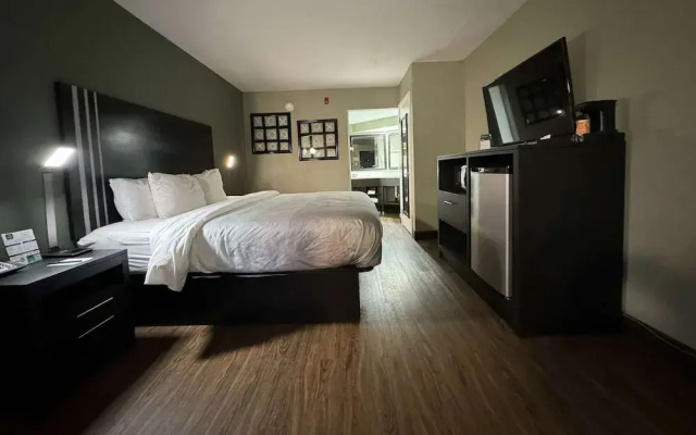 Quality Inn & Suites Panama City