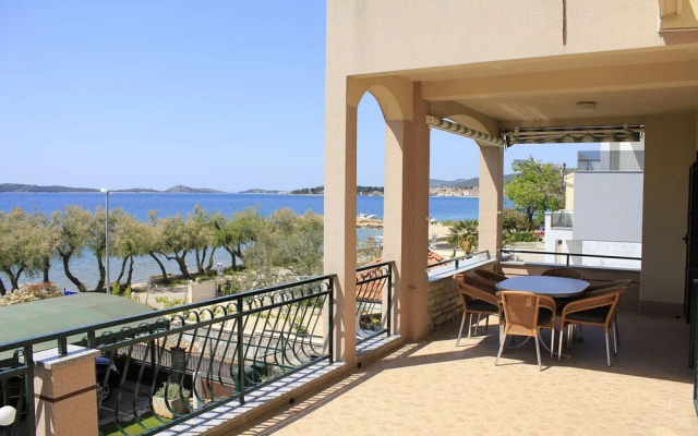 Zdenka - 10 m From the Beach - A4