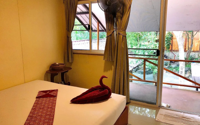 Phuphaya Seaview Resort