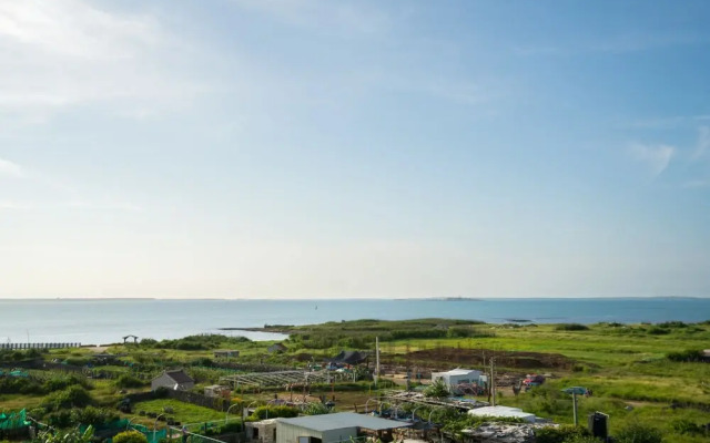 Sunny Breeze Penghu