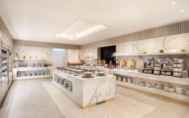 Crowne Plaza Zürich by IHG