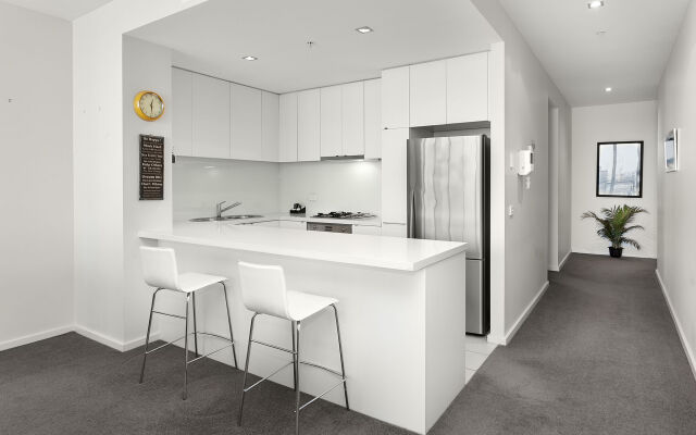 Waterfront Melbourne Apartments