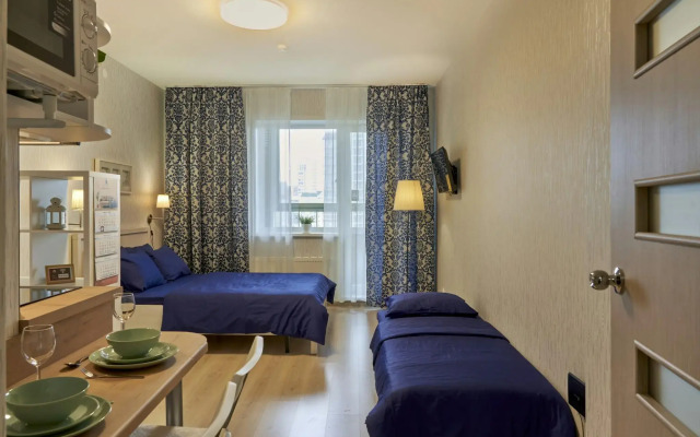 Hospitable House on Revolution 52V