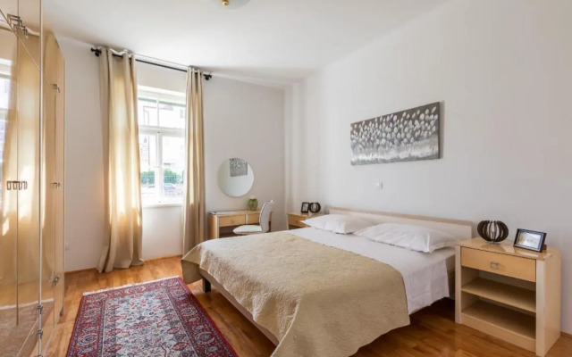 Marjan Retreat
