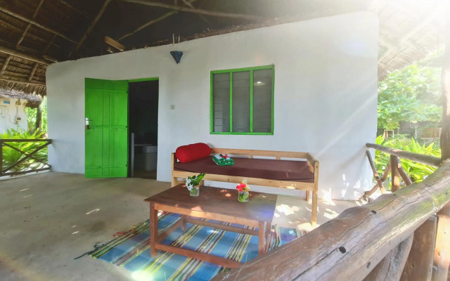 Garden Beach Bungalows
