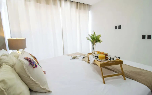 Serene Stylish Stay Roof Pool and Lounge