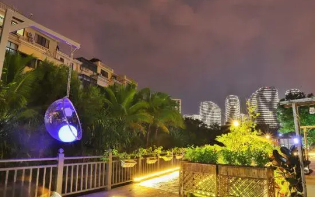 Sanya Coconut Homestay
