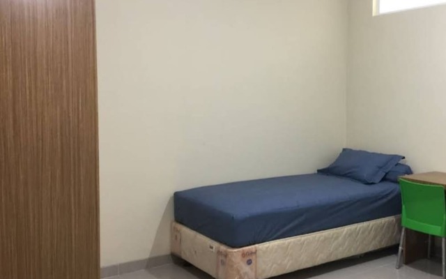 OYO Life 92781 Kost Parung Serab Syariah