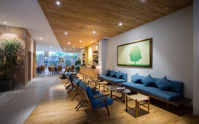 Silverland Yen Hotel