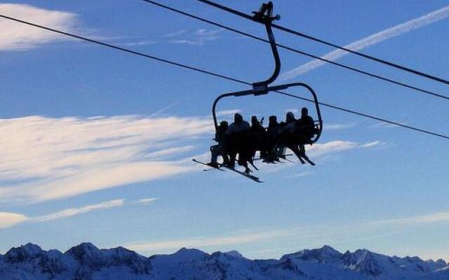 Apartment Appartement Centre Bareges Avec Balcon, 4/5 Couchages