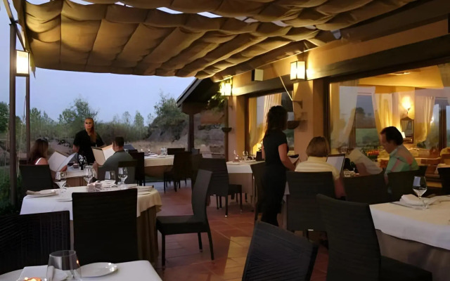 Hotel Llano Tineo