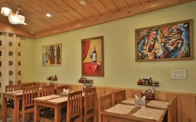 Hotel Polaris Manali