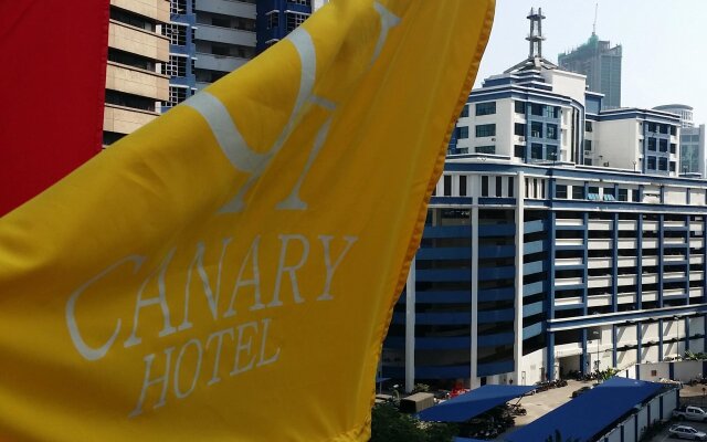 Canary Hotel