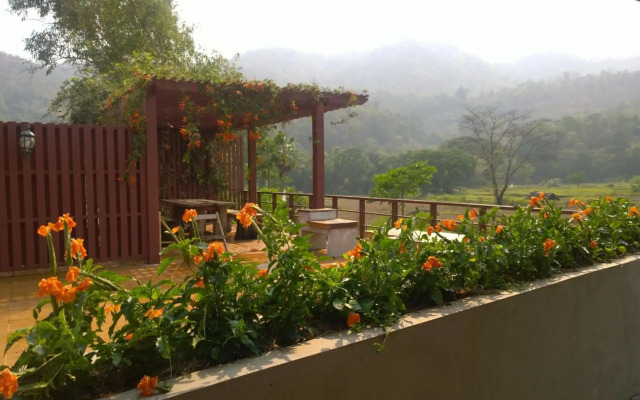 Bulun Buri Resort