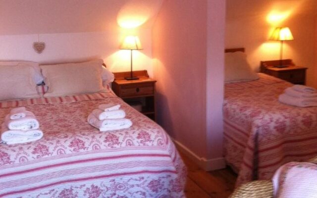 Moor End House Bed & Breakfast