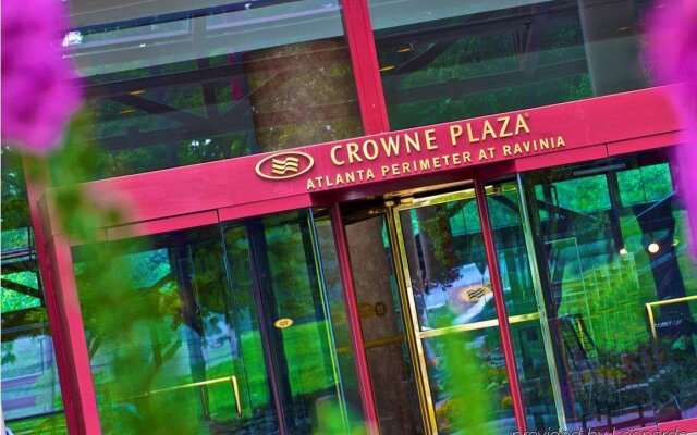 Crowne Plaza Atlanta Perimeter at Ravinia, an IHG Hotel
