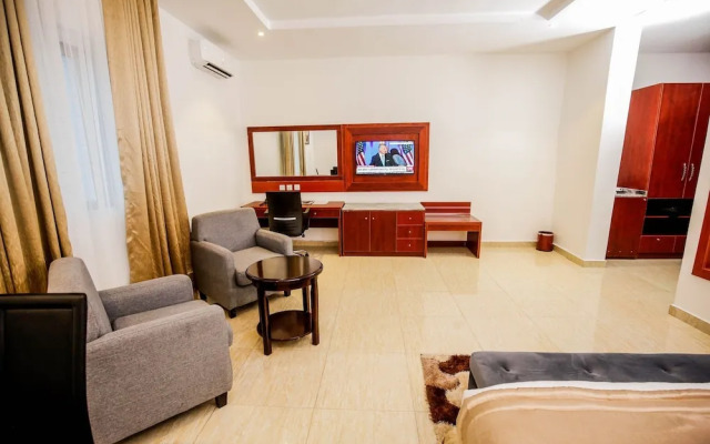 VINMILAN Hotel & Resort