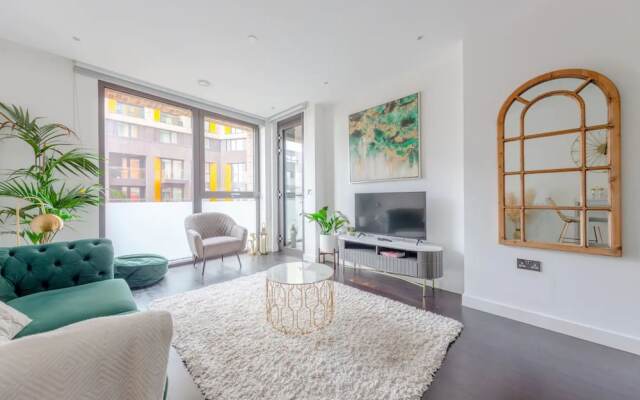 Stylish 1 Bedroom Flat in Nine Elms