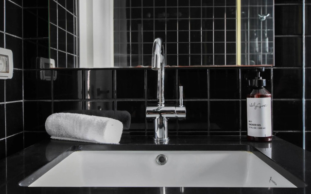 Touch The Sky by HolyGuest