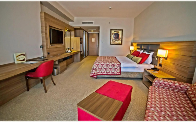 Grand Asya Hotel