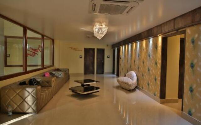 Mayur Residency Hotel
