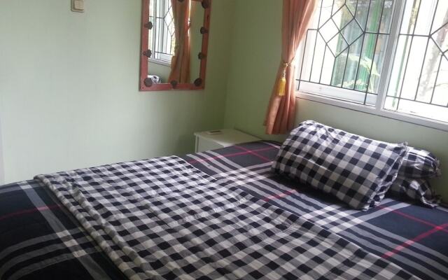 Villa Kota Bunga Tulip