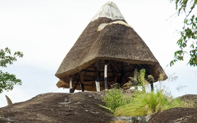 Kijuura Lodge