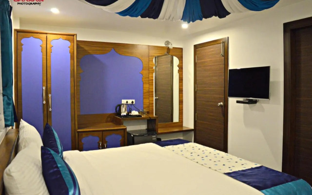 OYO 1711 Hotel Sepoy Grande