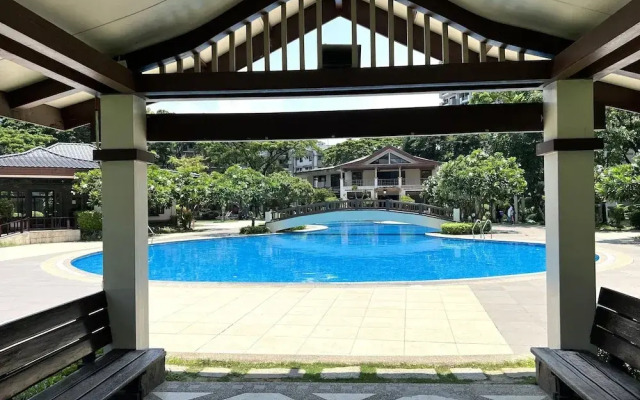 Rosewood Pointe Luxury Residences