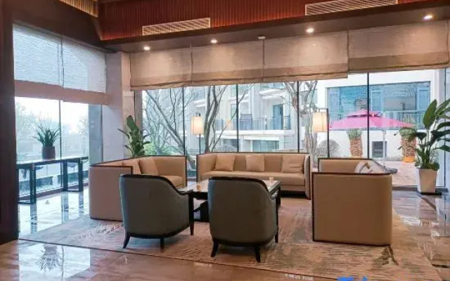 Lushan Maison New Century Resort Hotel