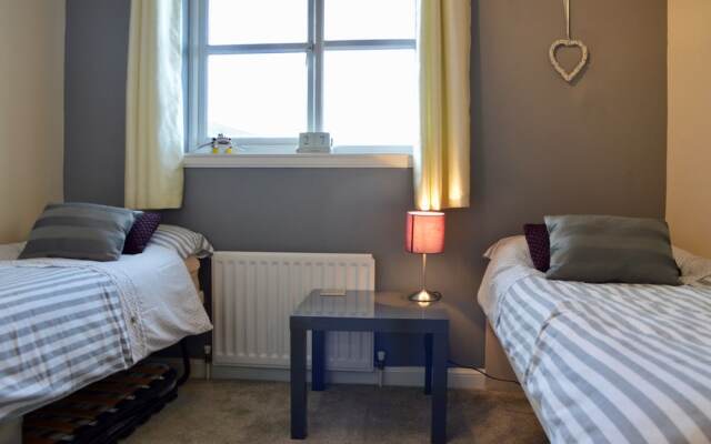 2 Bedroom Flat Near Murrayfield Stadium