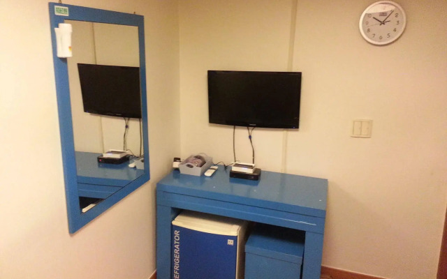 OPPA Hostel Sinchon-Hongdae