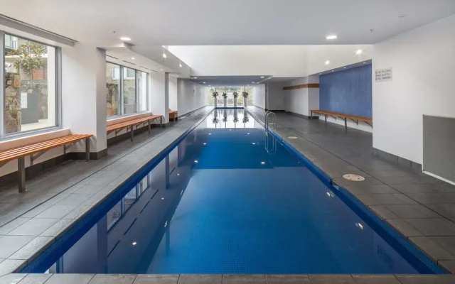 Central 1-bed With Parking, BBQ