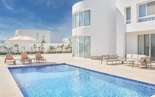 Pickalbatros Luxury Suites Sharm El Sheikh Hotel