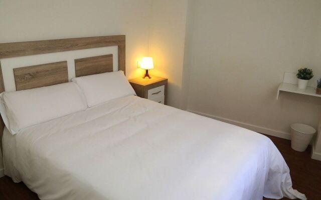 Apartamentos Turisticos Puente Romano P2 2-A