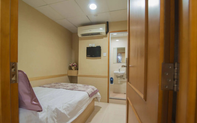 Me Easy Hostel