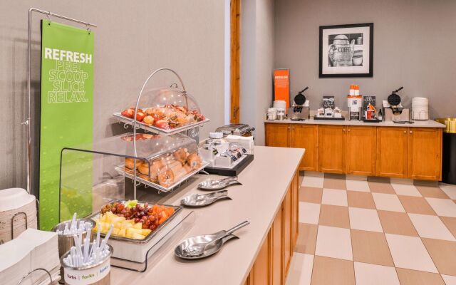 Hampton Inn & Suites Coeur d' Alene