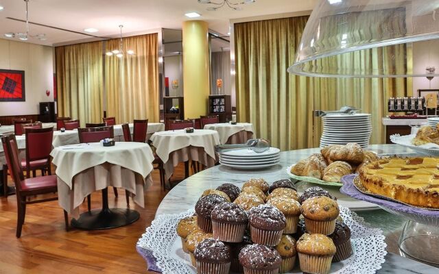 Crowne Plaza Venice East by IHG
