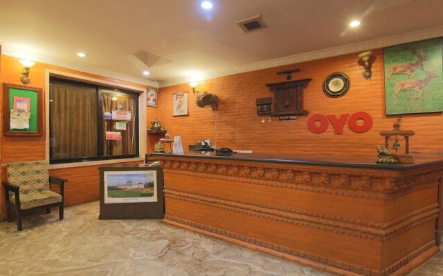 OYO 388 Teeka's Holiday Inn