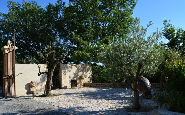 Appart'Hôtel Le Colombier