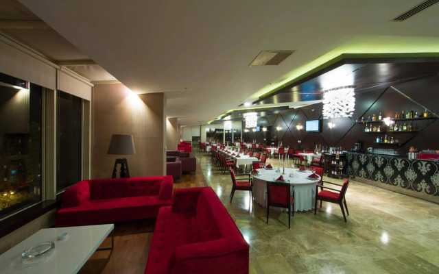 Point Hotel Baku