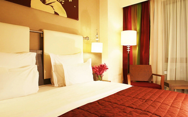 Golden Tulip Ana Dome - Image 5