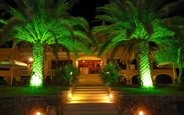 Fiori Hotel